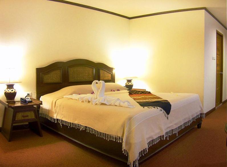 Phuphaya Resort Pattaya Quarto foto