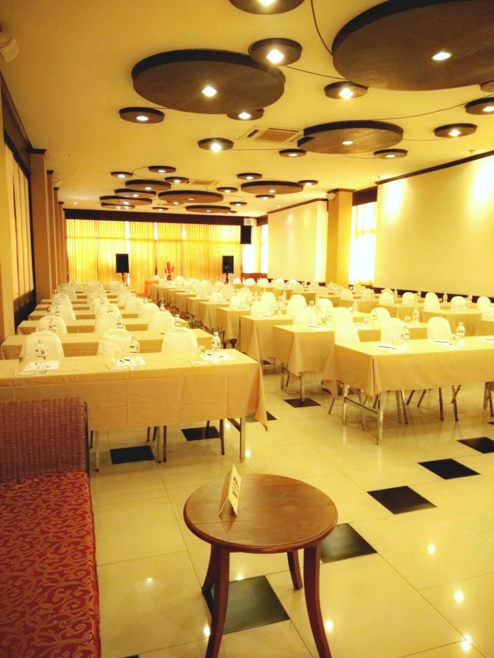 Phuphaya Resort Pattaya Exterior foto